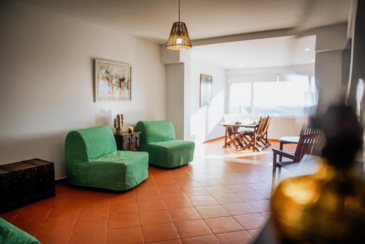 One Bedroom Apartment Marina View 阿尔布费拉 外观 照片